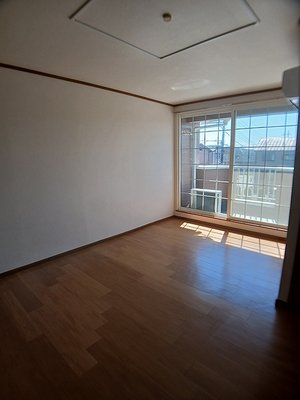 のマンスリーマンション・ウィークリーマンション「サルドセジュールＡ 202・洋室(No.1481076)」メイン画像