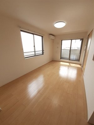 群馬県のマンスリーマンション・ウィークリーマンション「ドエル観音寺　Ｃ 301・洋室(No.1481088)」メイン画像