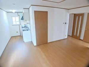のマンスリーマンション・ウィークリーマンション「コモドカーサ・アヤⅠ 102・和室(No.1481318)」メイン画像