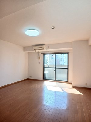 のマンスリーマンション・ウィークリーマンション「ウエストワン東大阪 503・洋室(No.1481350)」メイン画像