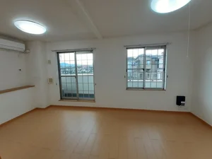 のマンスリーマンション・ウィークリーマンション「クレセント茨木Ⅱ 202・洋室(No.1481351)」メイン画像