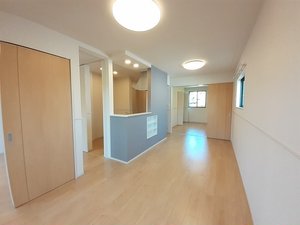 のマンスリーマンション・ウィークリーマンション「サンライズⅢ 203・洋室(No.1481363)」メイン画像