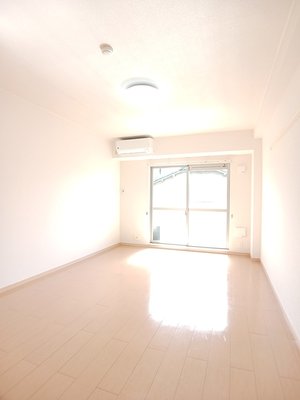 北花田駅（大阪府）のマンスリーマンション・ウィークリーマンション「フォレスト　フィールド 202・洋室(No.1481381)」メイン画像