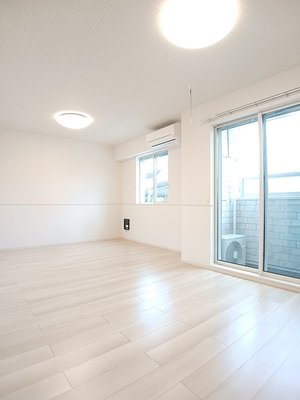 のマンスリーマンション・ウィークリーマンション「ポンテ　アルト　深井　デュエ 102・洋室(No.1481386)」メイン画像