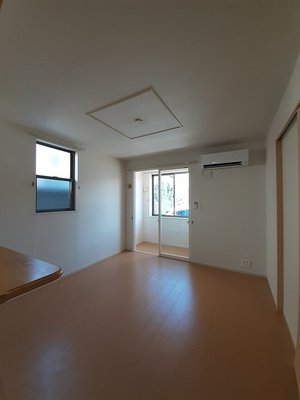 のマンスリーマンション・ウィークリーマンション「ラフレシール尾山Ⅰ 103・洋室(No.1481668)」メイン画像