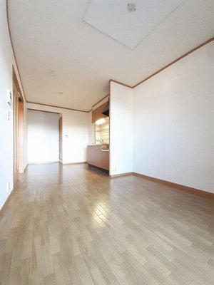 のマンスリーマンション・ウィークリーマンション「ドゥ　メゾンＡ 203・洋室(No.1481688)」メイン画像