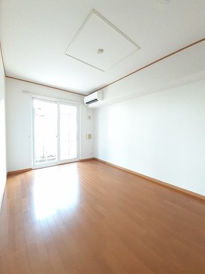 のマンスリーマンション・ウィークリーマンション「アルコバレ－ノ・ＰＳ　Ｂ 102・洋室(No.1481756)」メイン画像