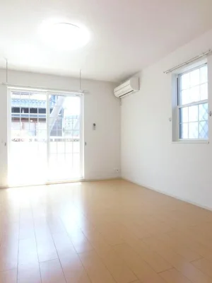 高田本山駅（三重県）のマンスリーマンション・ウィークリーマンション「ファールラート　Ⅰ 102・洋室(No.1481761)」メイン画像