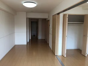 のマンスリーマンション・ウィークリーマンション「榴ヶ岡ＹＳコート 802・洋室(No.1482272)」メイン画像