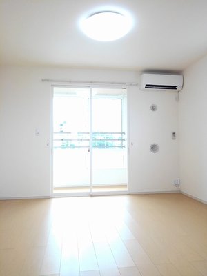 かほく市のマンスリーマンション・ウィークリーマンション「カーサ　エ　フレスコＳ 202・洋室(No.1482494)」メイン画像