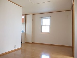 のマンスリーマンション・ウィークリーマンション「サンモールⅡＢ 103・洋室(No.1482596)」メイン画像