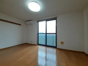 中国学園大学周辺のマンスリーマンション・ウィークリーマンション「ミレニアムハイツ 208・洋室(No.1482644)」メイン画像