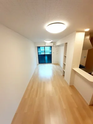 四万十市のマンスリーマンション・ウィークリーマンション「Ｔｅｋｕｆａｈ四万十Ⅱ 102・洋室(No.1482688)」メイン画像