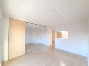 西南女学院大学短期大学部周辺のマンスリーマンション・ウィークリーマンション「ウエスト　ヒルズⅠ 202・洋室(No.1482845)」メイン画像