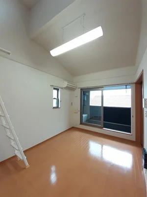 浜松市中央区のマンスリーマンション・ウィークリーマンション「フィオーレ西都 201・洋室(No.1482962)」メイン画像