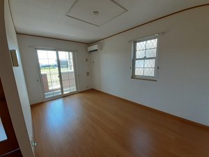 のマンスリーマンション・ウィークリーマンション「ミアマーユＢ 101・洋室(No.1482981)」メイン画像