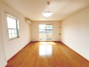 岐阜県のマンスリーマンション・ウィークリーマンション「リバーサイド三城 101・洋室(No.1482985)」メイン画像