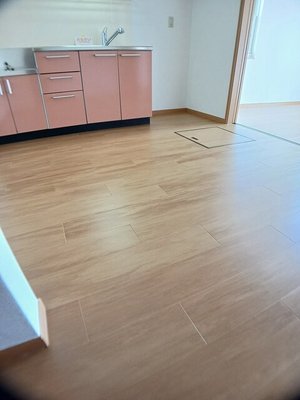 丸亀市のマンスリーマンション・ウィークリーマンション「ヴァイオレット・パラッツオＡ 101・洋室(No.1483021)」メイン画像