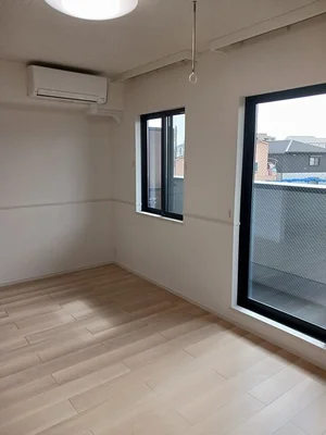 川崎市多摩区のマンスリーマンション・ウィークリーマンション「エメラ　ファミーユ 202・洋室(No.1483137)」メイン画像
