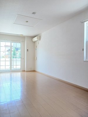 のマンスリーマンション・ウィークリーマンション「ペニー　ロイヤル 101・LDK(No.1483168)」メイン画像