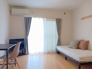 淡路市のマンスリーマンション・ウィークリーマンション「【M1000】＊利用期間条件付＊津名一宮ICから車6分　コンビニ徒歩2分🏪駐車場1台込🚙オートロック🔒Wifi完備🛜(No.1483209)」メイン画像
