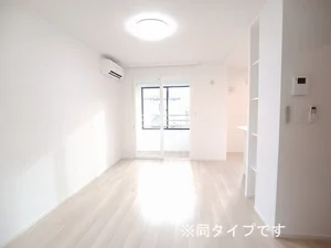 のマンスリーマンション・ウィークリーマンション「ＫＡＳＨＩＷＡ　ＨＩＬＬＳ 202・洋室(No.1483760)」メイン画像