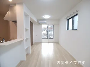のマンスリーマンション・ウィークリーマンション「ＫＡＳＨＩＷＡ　ＨＩＬＬＳ 101・洋室(No.1483762)」メイン画像