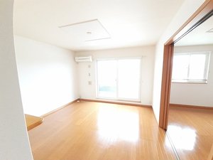 蒲生郡日野町のマンスリーマンション・ウィークリーマンション「アースフィールド　Ｈ－Ⅲ 201・洋室(No.1483995)」メイン画像