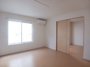 松塚駅（奈良県）のマンスリーマンション・ウィークリーマンション「ラ・プレッソ　真菅 101・洋室(No.1484057)」メイン画像