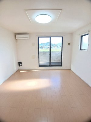 中島駅（広島県）のマンスリーマンション・ウィークリーマンション「ユニベールＢ 106・洋室(No.1484150)」メイン画像