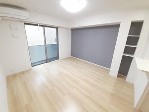 のマンスリーマンション・ウィークリーマンション「リバープレイン八天Ⅱ 102・洋室(No.1484252)」メイン画像