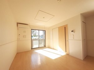 のマンスリーマンション・ウィークリーマンション「ビバリーヒルズＡ 102・洋室(No.1484431)」メイン画像