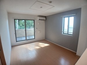のマンスリーマンション・ウィークリーマンション「セブンハイツ南Ⅱ 201・洋室(No.1484604)」メイン画像
