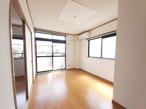 のマンスリーマンション・ウィークリーマンション「シュティーア 104・洋室(No.1484735)」メイン画像