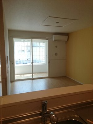 のマンスリーマンション・ウィークリーマンション「ＹＨ　アジュール　コリーナ 102・洋室(No.1484938)」メイン画像