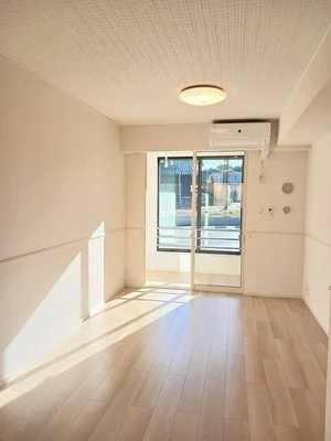 半田市のマンスリーマンション・ウィークリーマンション「フルール・シエル 105・洋室(No.1485189)」メイン画像