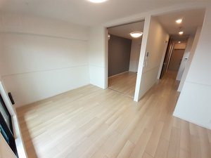 のマンスリーマンション・ウィークリーマンション「アルモニーブラッセ 303・洋室(No.1485342)」メイン画像