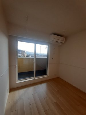 のマンスリーマンション・ウィークリーマンション「ルーベル北方Ⅲ 203・洋室(No.1485381)」メイン画像