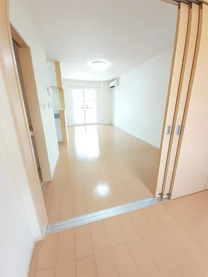 福川駅（山口県）のマンスリーマンション・ウィークリーマンション「ポンテ　アクア１番館 101・洋室(No.1485408)」メイン画像