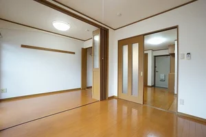 のマンスリーマンション・ウィークリーマンション「フリーアメニティＡＯＹＡＭＡ 302・洋室(No.1485424)」メイン画像