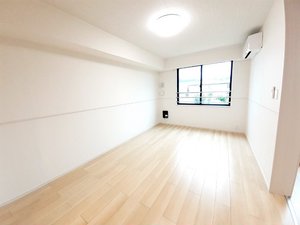 のマンスリーマンション・ウィークリーマンション「キャトル　セゾン 202・洋室(No.1485517)」メイン画像