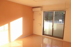 のマンスリーマンション・ウィークリーマンション「マイハウスよこやま雅２号館 102・洋室(No.1485587)」メイン画像