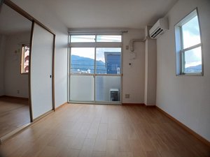 のマンスリーマンション・ウィークリーマンション「ファミール９７Ⅰ 203・洋室(No.1485671)」メイン画像