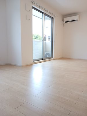 のマンスリーマンション・ウィークリーマンション「サン　ウィステリア　Ⅰ 102・洋室(No.1485762)」メイン画像