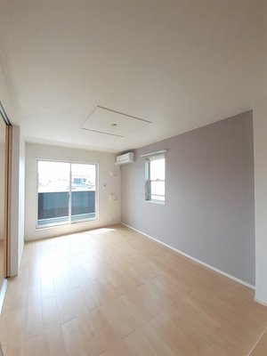 のマンスリーマンション・ウィークリーマンション「アントロワＢ 204・洋室(No.1485771)」メイン画像