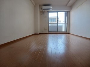 大阪市のマンスリーマンション・ウィークリーマンション「プリメイラ　ヴェラ 203・洋室(No.1485786)」メイン画像