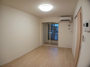 のマンスリーマンション・ウィークリーマンション「サイド　スリー 103・洋室(No.1485886)」メイン画像