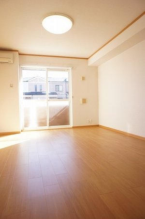 のマンスリーマンション・ウィークリーマンション「ベル・ウィンズⅡ 102・洋室(No.1485890)」メイン画像