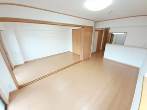 糸満市のマンスリーマンション・ウィークリーマンション「イースト・キャッスル 301・洋室(No.1485953)」メイン画像