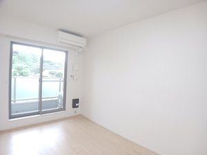 のマンスリーマンション・ウィークリーマンション「ベル・ミニョン 202・洋室(No.1486324)」メイン画像